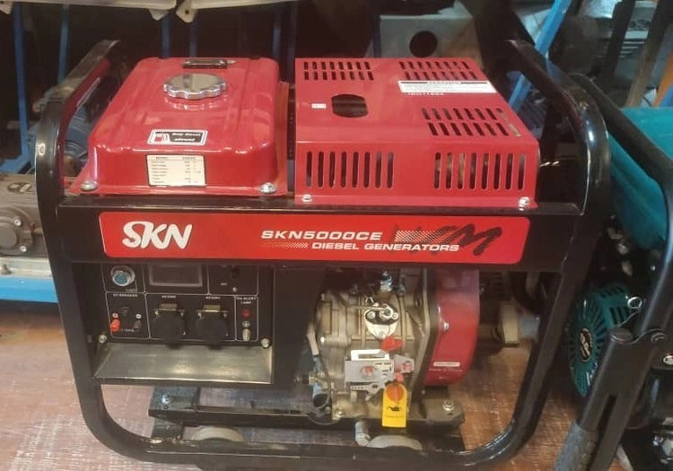 موتور برق 4.5 کیلووات تک فاز دیزلی SKN مدل 5000CE