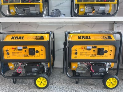 موتور برق ۸.۵ کیلووات تک فاز استارتی بنزینی کرال K15000DW